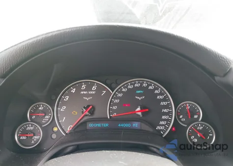 2012 Chevrolet Corvette z USA, uszkodzony, nr VIN 1G1YC2DW8C5103784